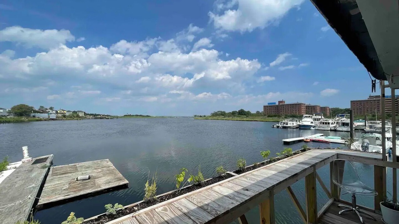 Photo of Patio Balcony in Queens