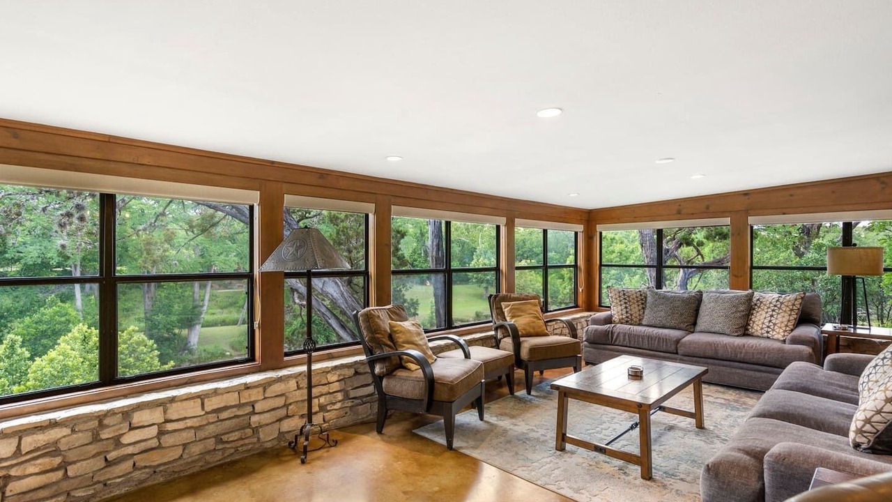 Photo of Bedroom in Wimberley