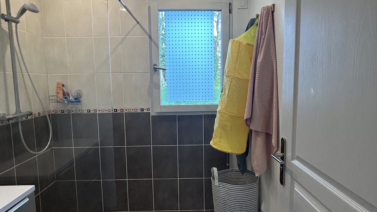 Photo of Bathroom in Rosel