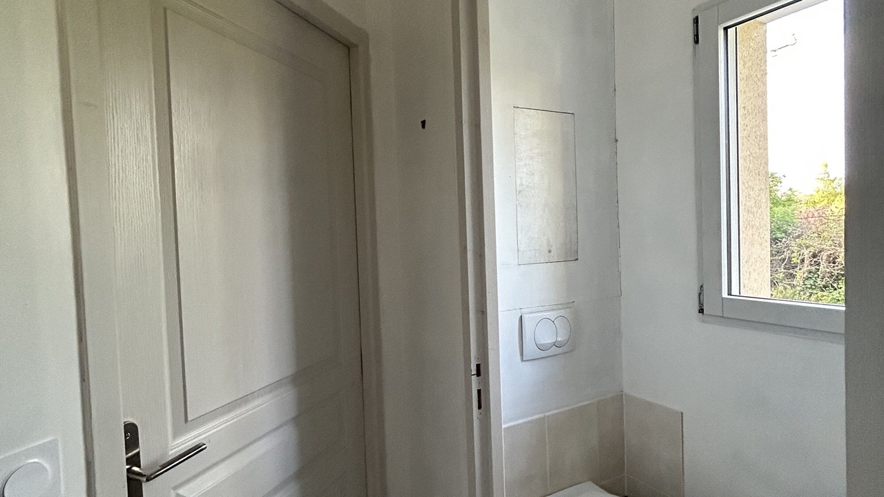 Photo of Bathroom in Rosel