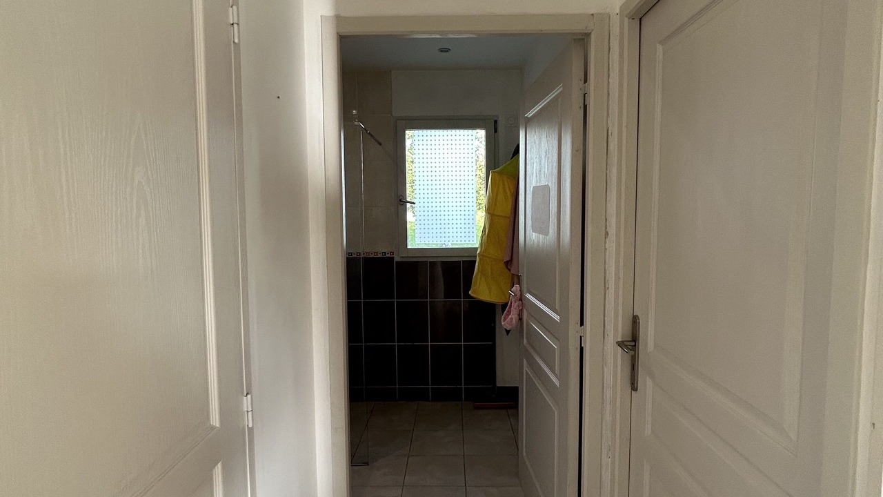 Photo of Others in Rosel