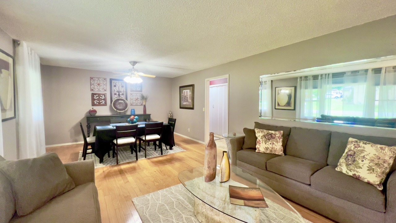 Photo of Livingroom in Mountain Home