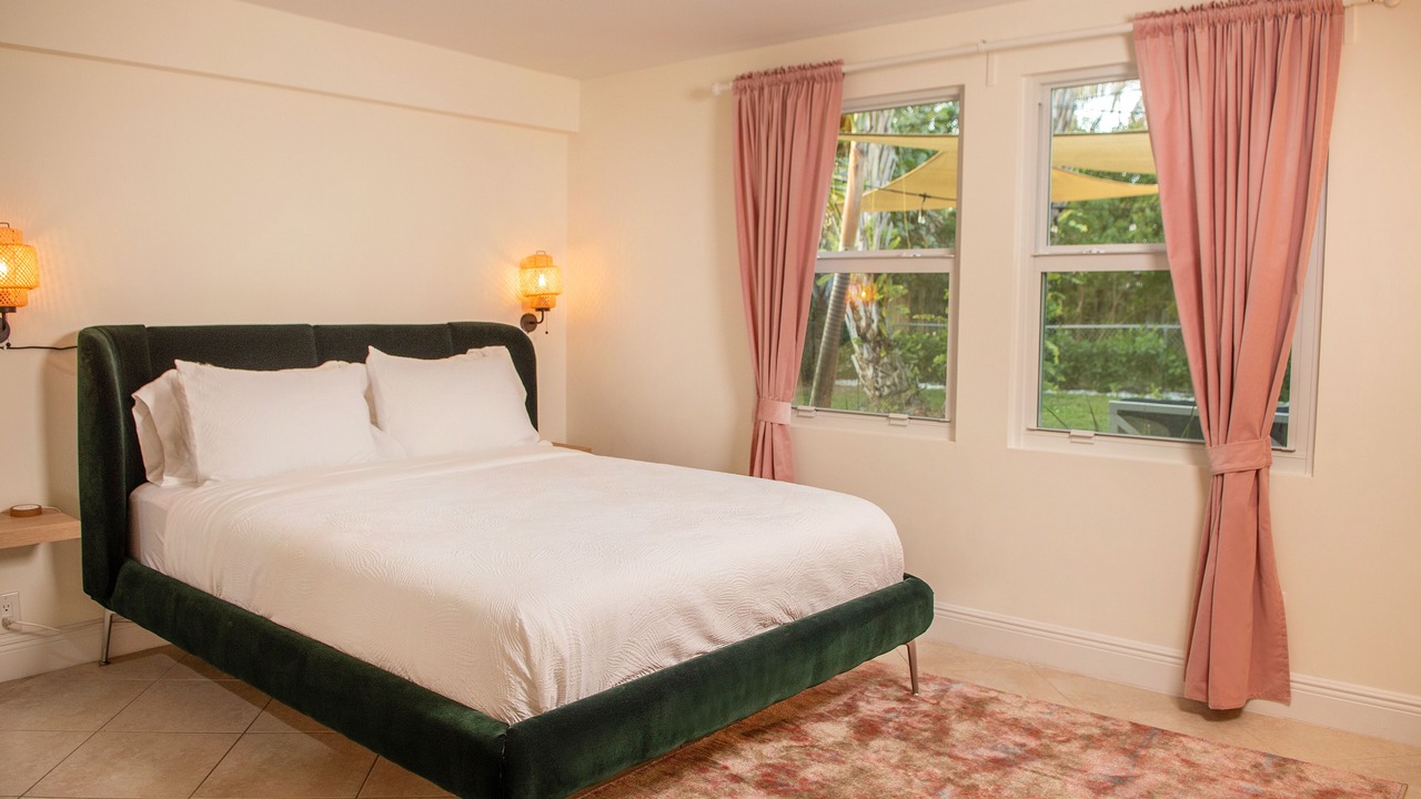 Photo of Bedroom in Lantana