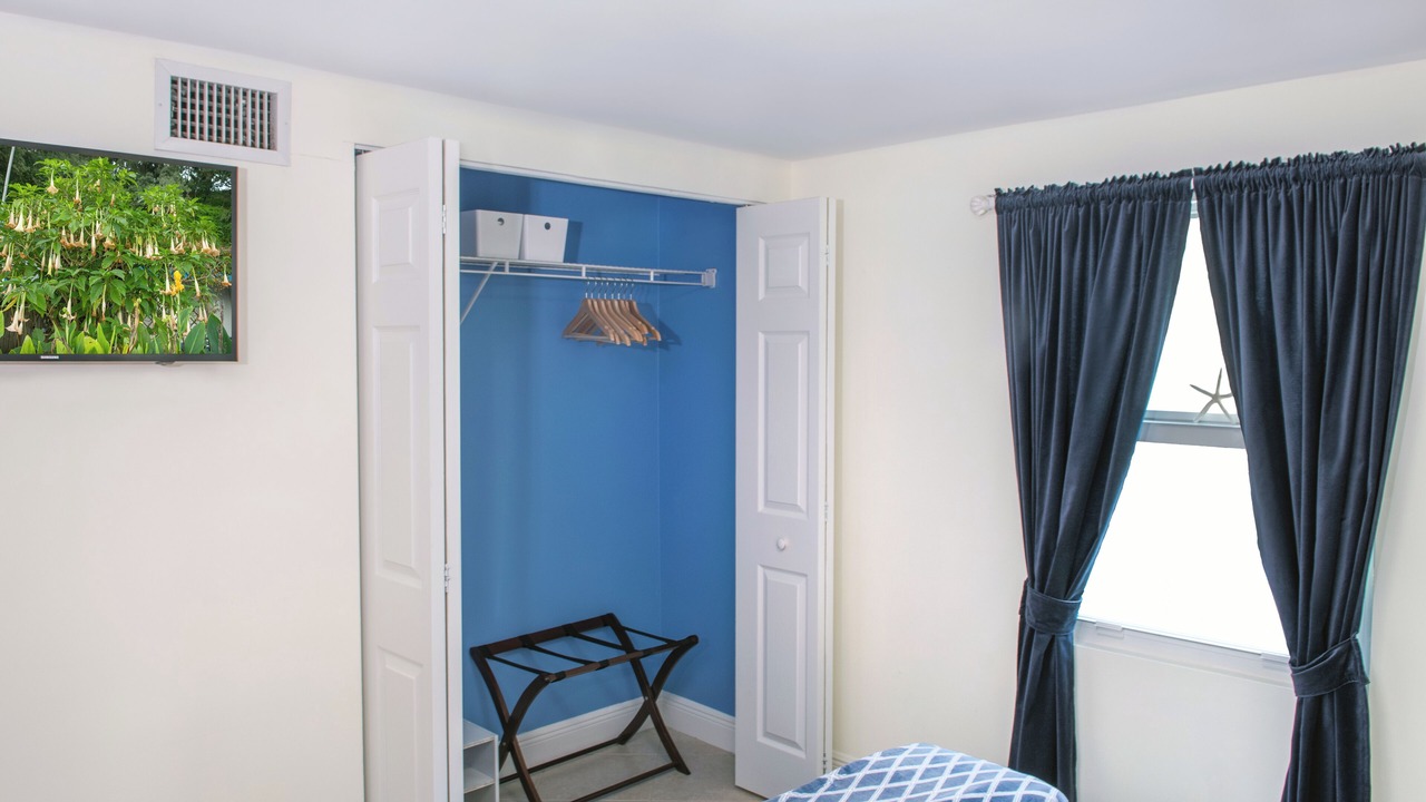 Photo of Bedroom in Lantana