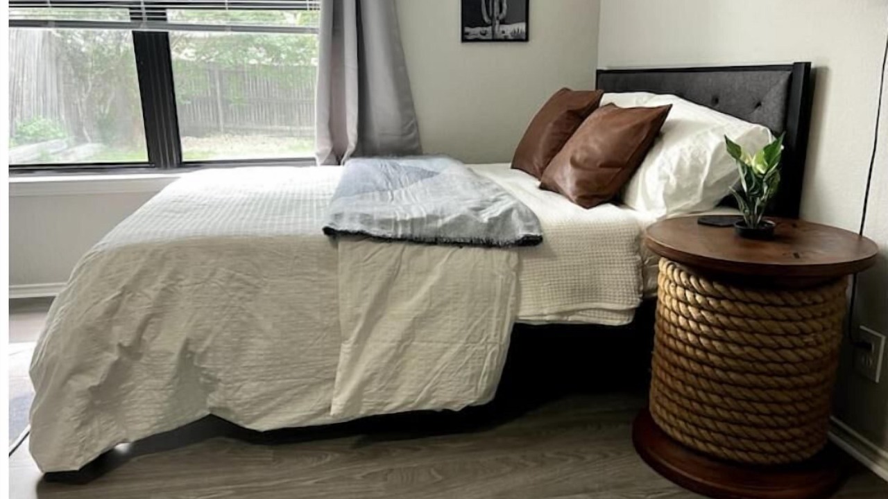 Photo of Bedroom in North San Antonio - SAT