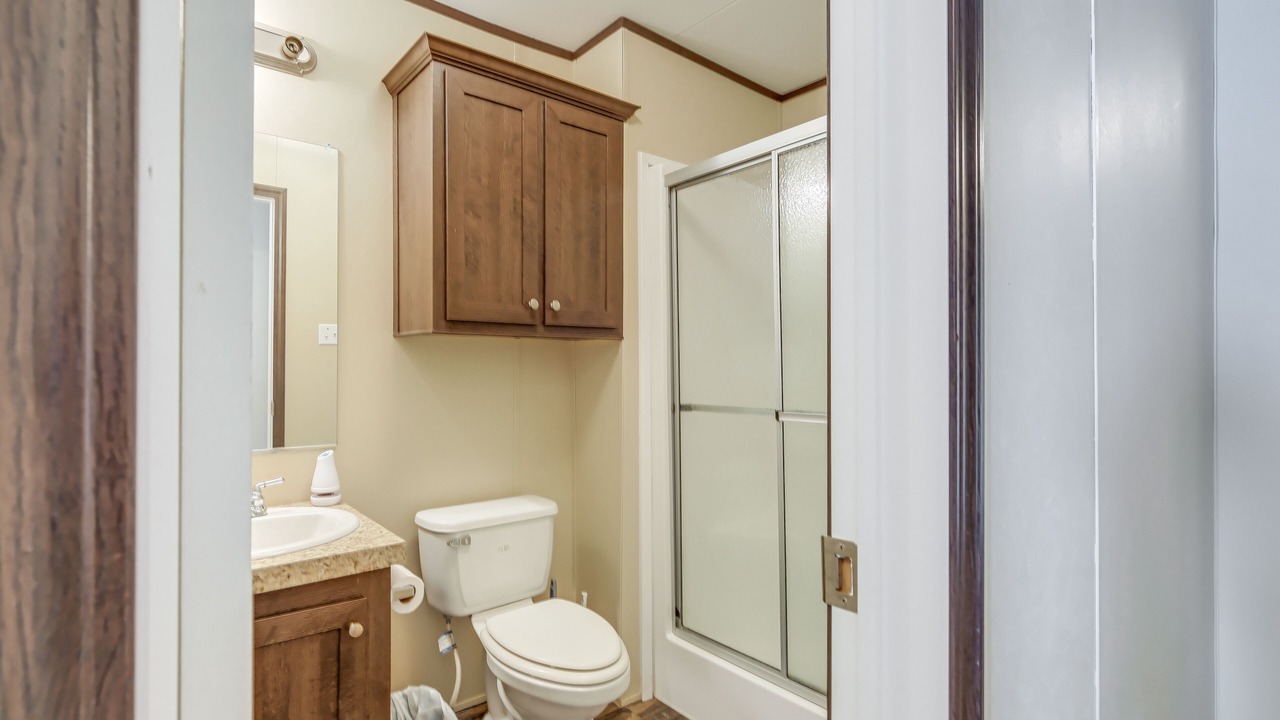 Photo of Bathroom in Girvin