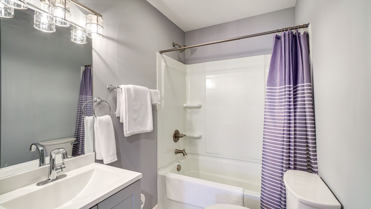 Photo of Bathroom in Lyndon