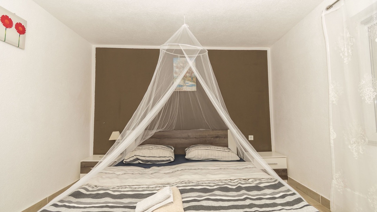 Photo of Bedroom in Donji Karin