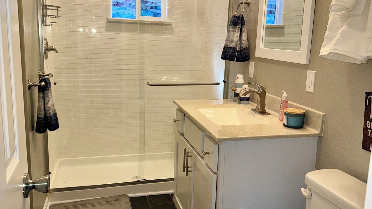Photo of Bathroom in Sunrise Beach