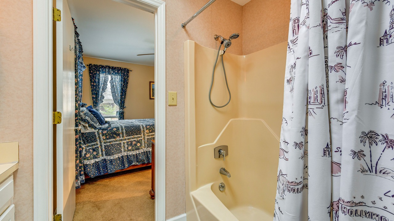 Photo of Bathroom in Troutman