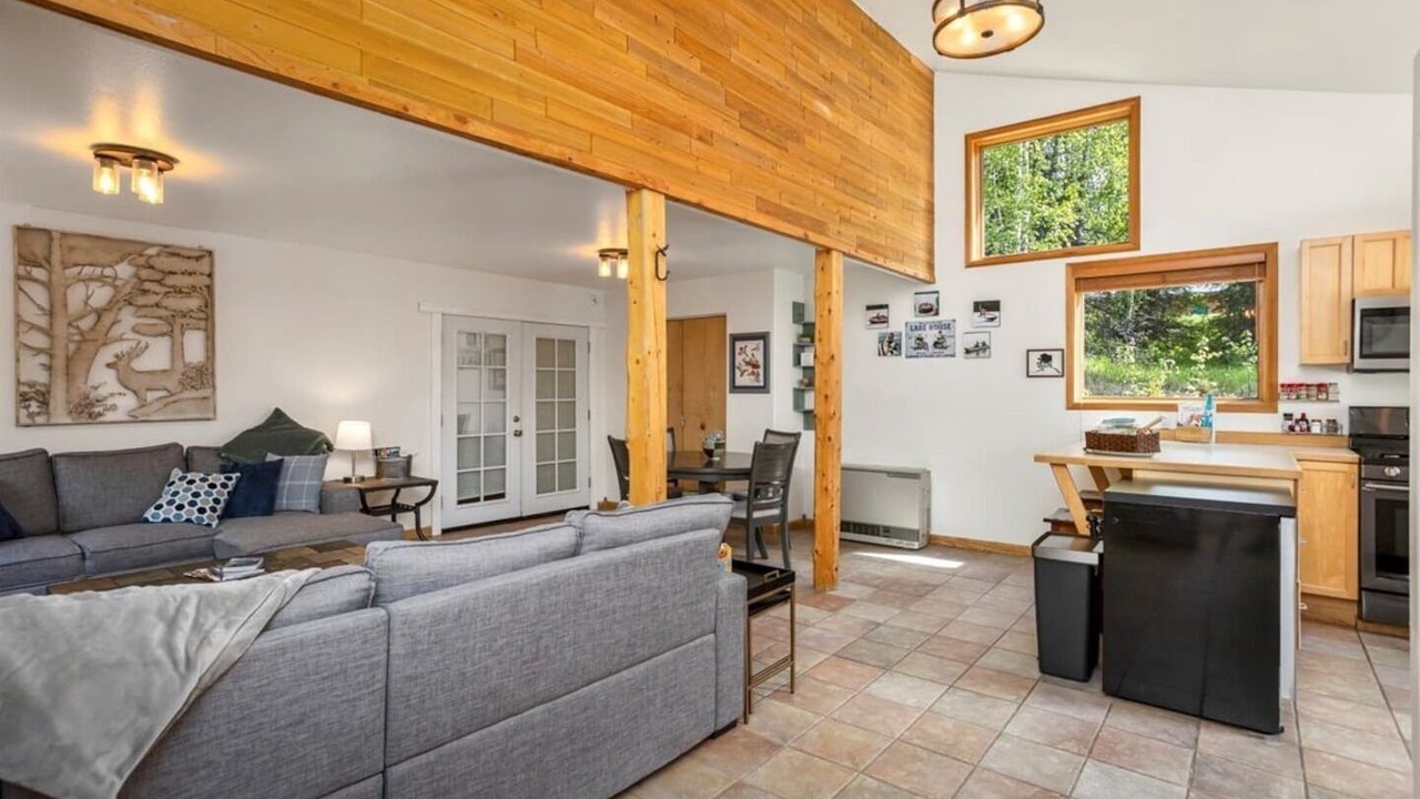 Photo of Livingroom in Meadow Lakes