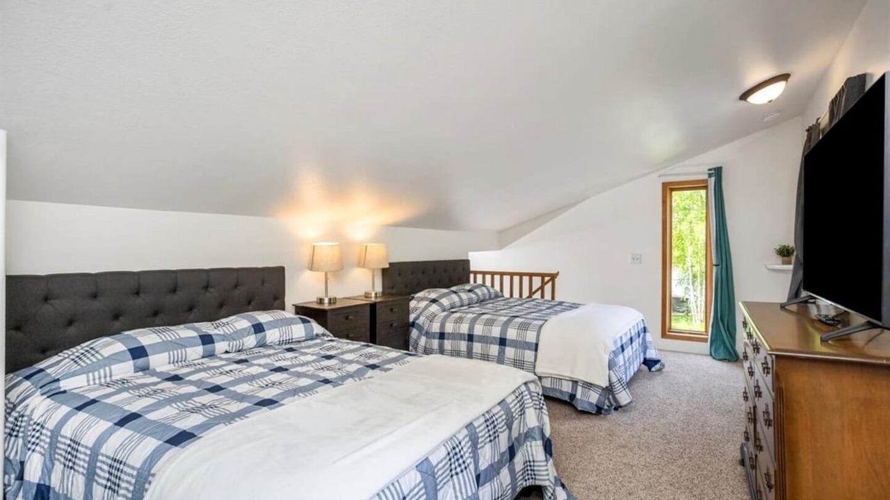 Photo of Bedroom in Meadow Lakes