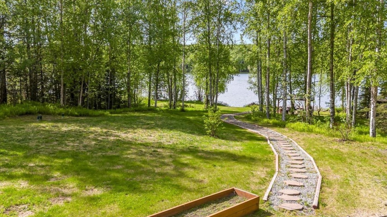 Photo of Outdoor in Meadow Lakes