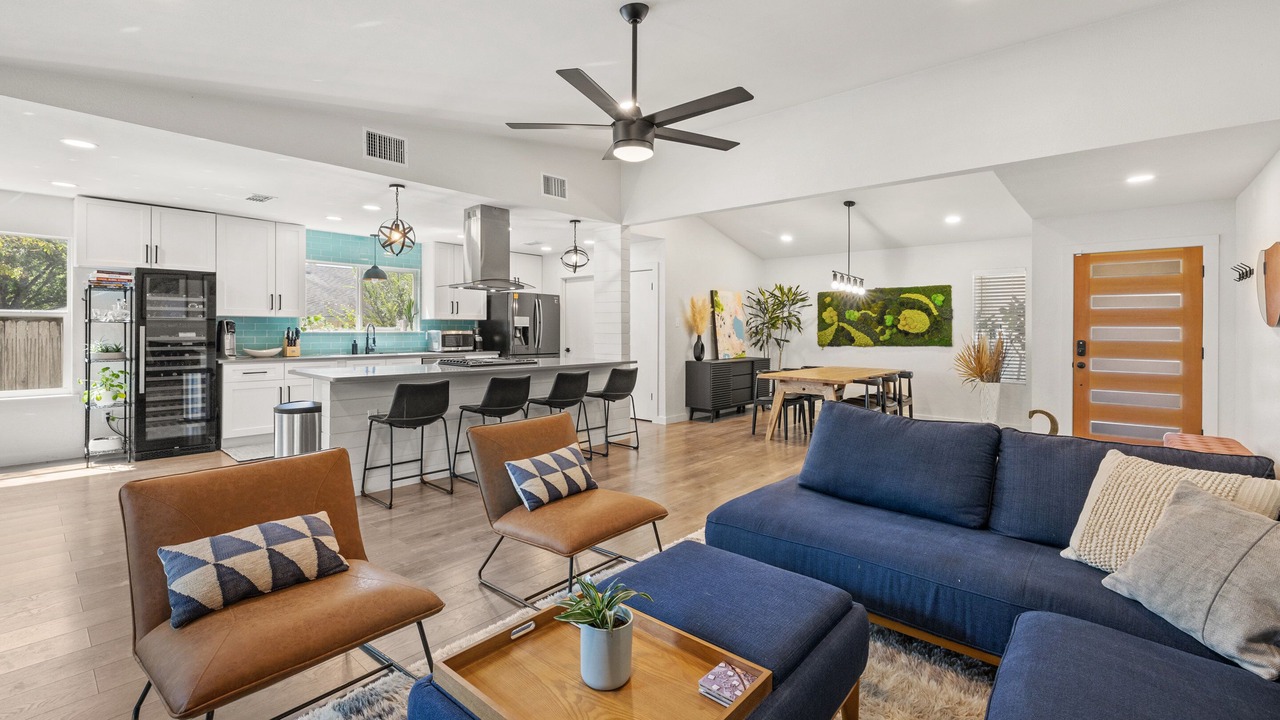 Photo of Livingroom in Austin