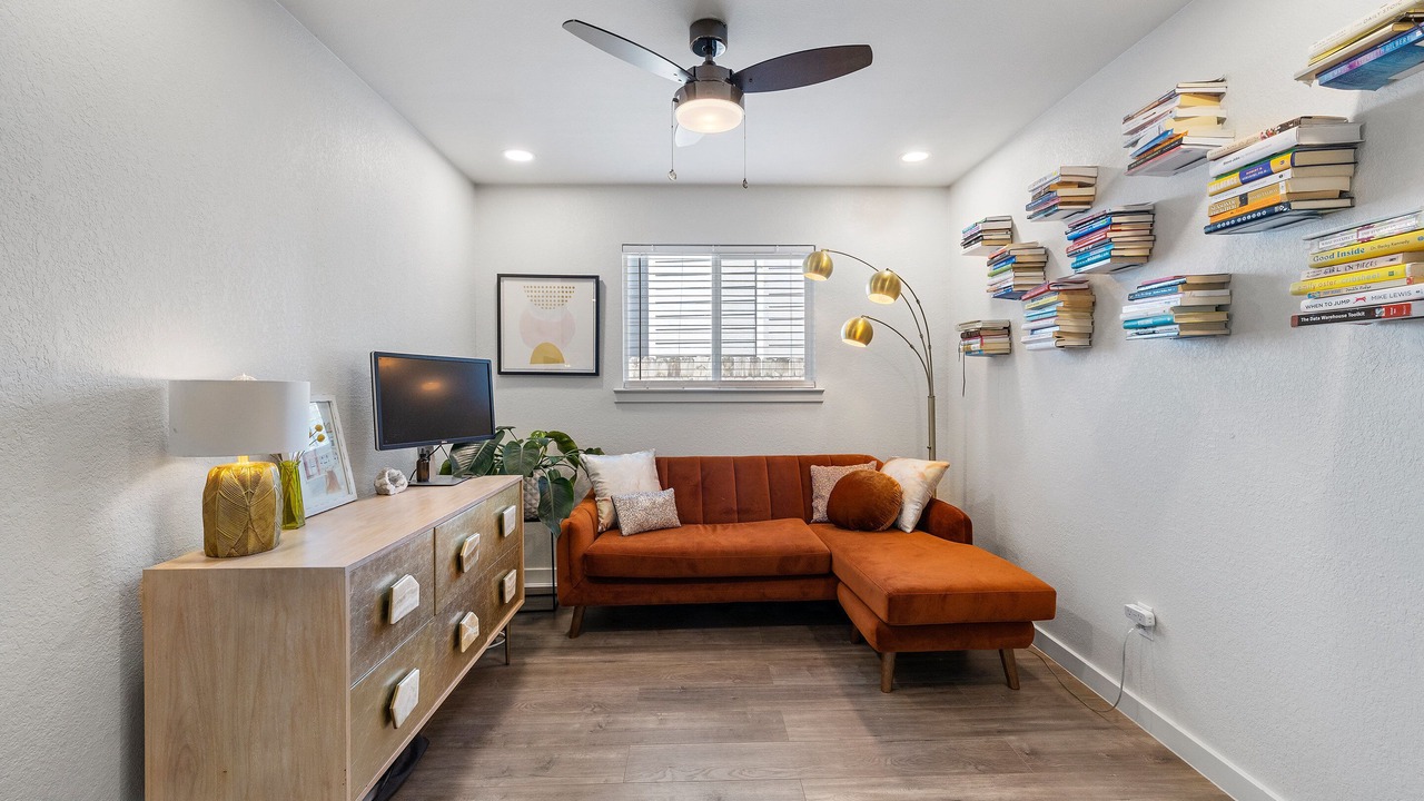 Photo of Livingroom in Austin