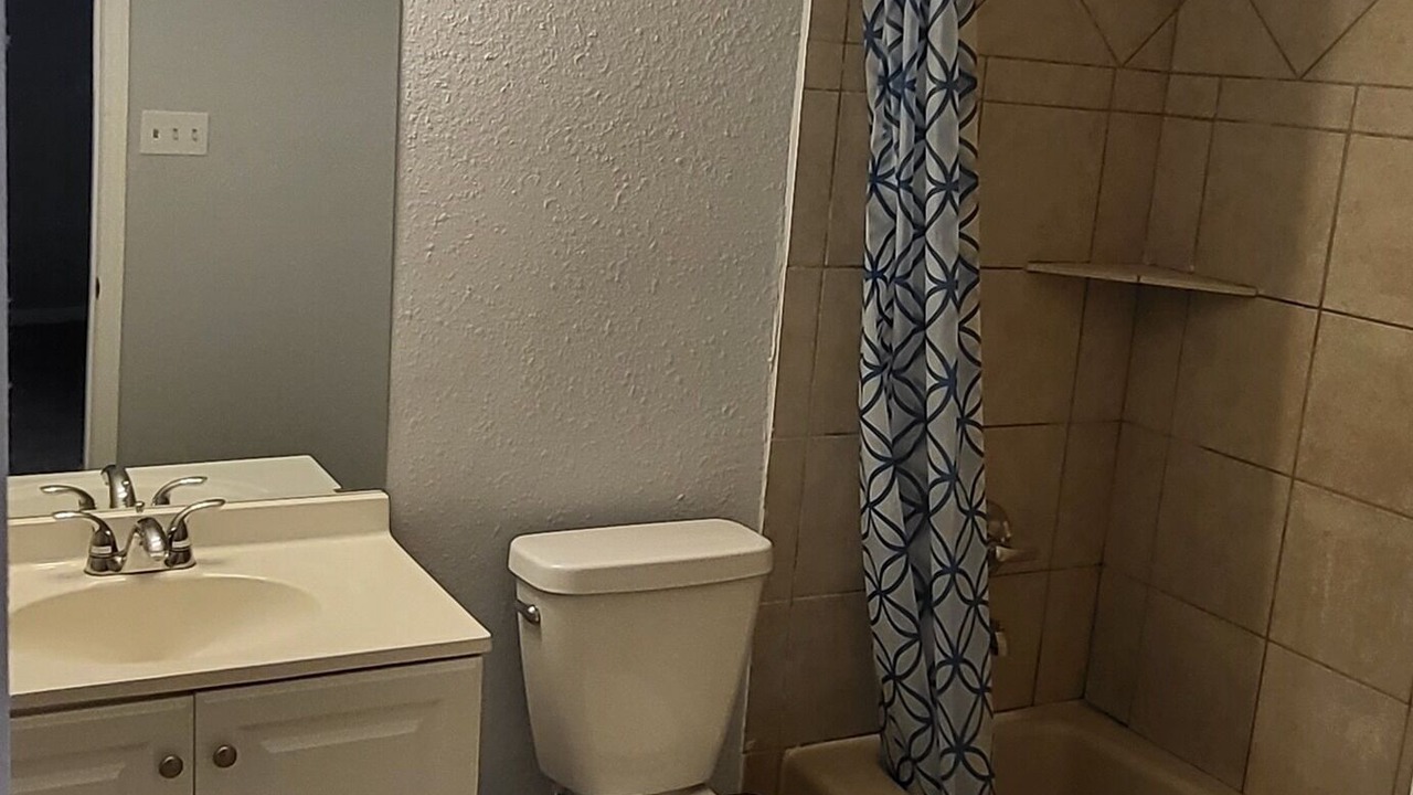 Photo of Bathroom in LaPlace