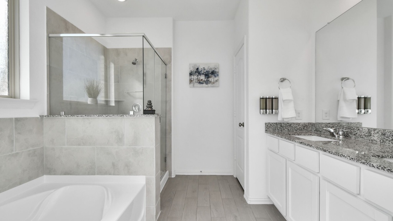 Photo of Bathroom in Clodine