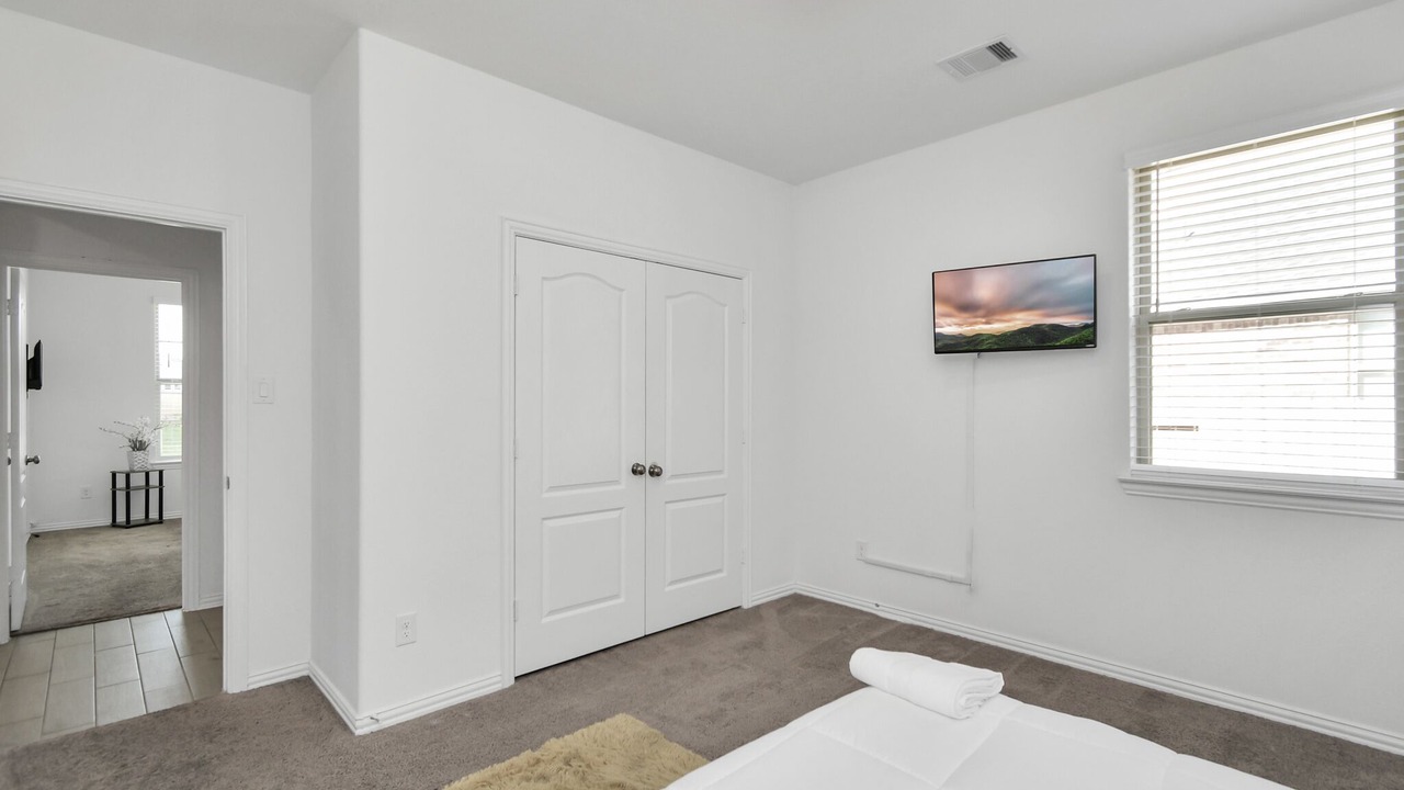 Photo of Bedroom in Clodine