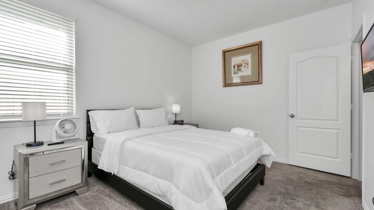 Photo of Bedroom in Clodine