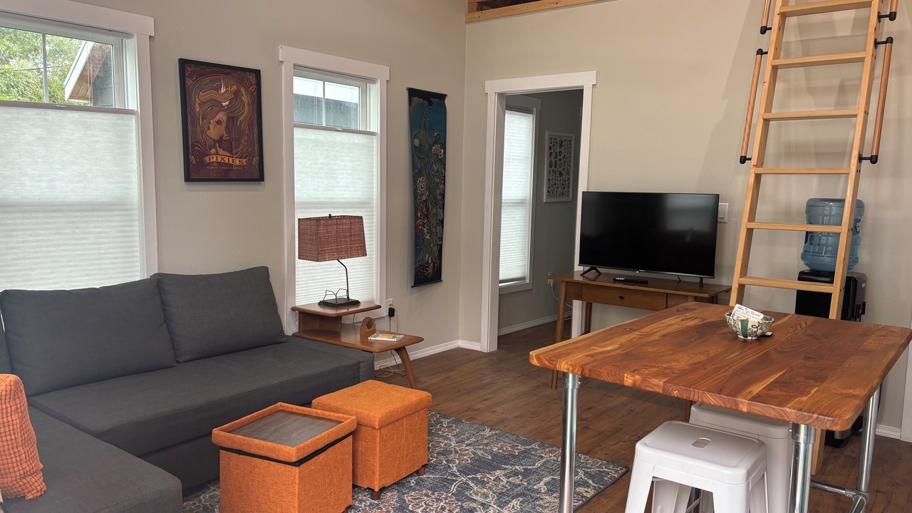 Photo of Livingroom in Hyde Park