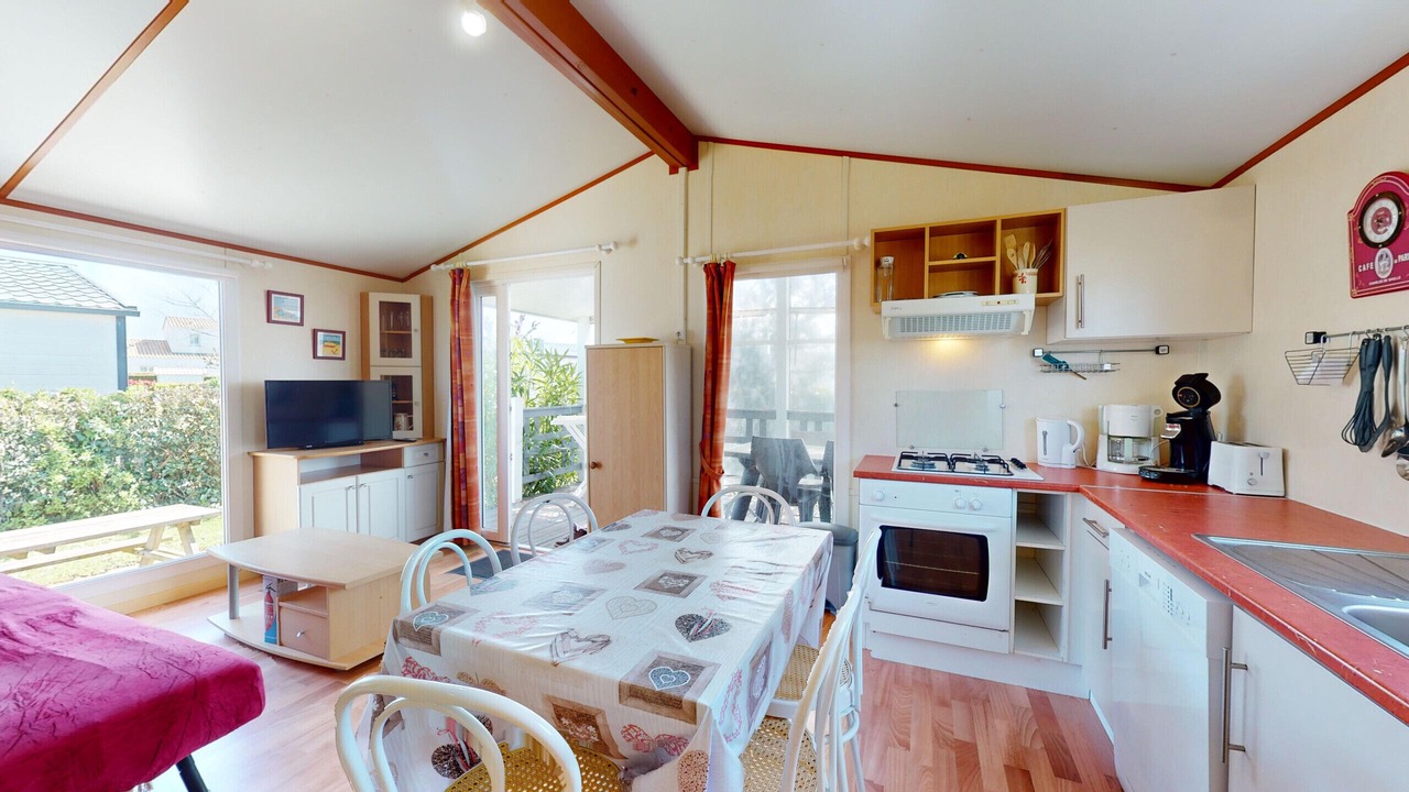 Photo of Kitchen in Brem Sur Mer
