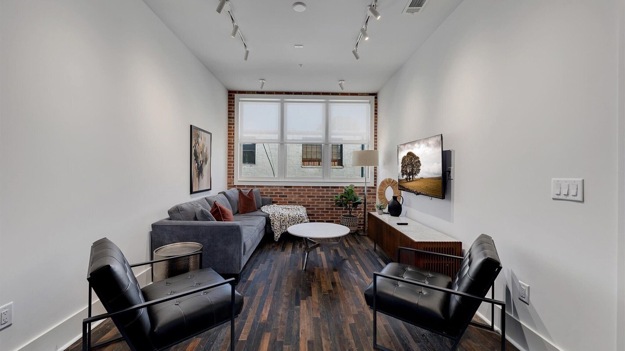 Photo of Livingroom in Castleberry Hill