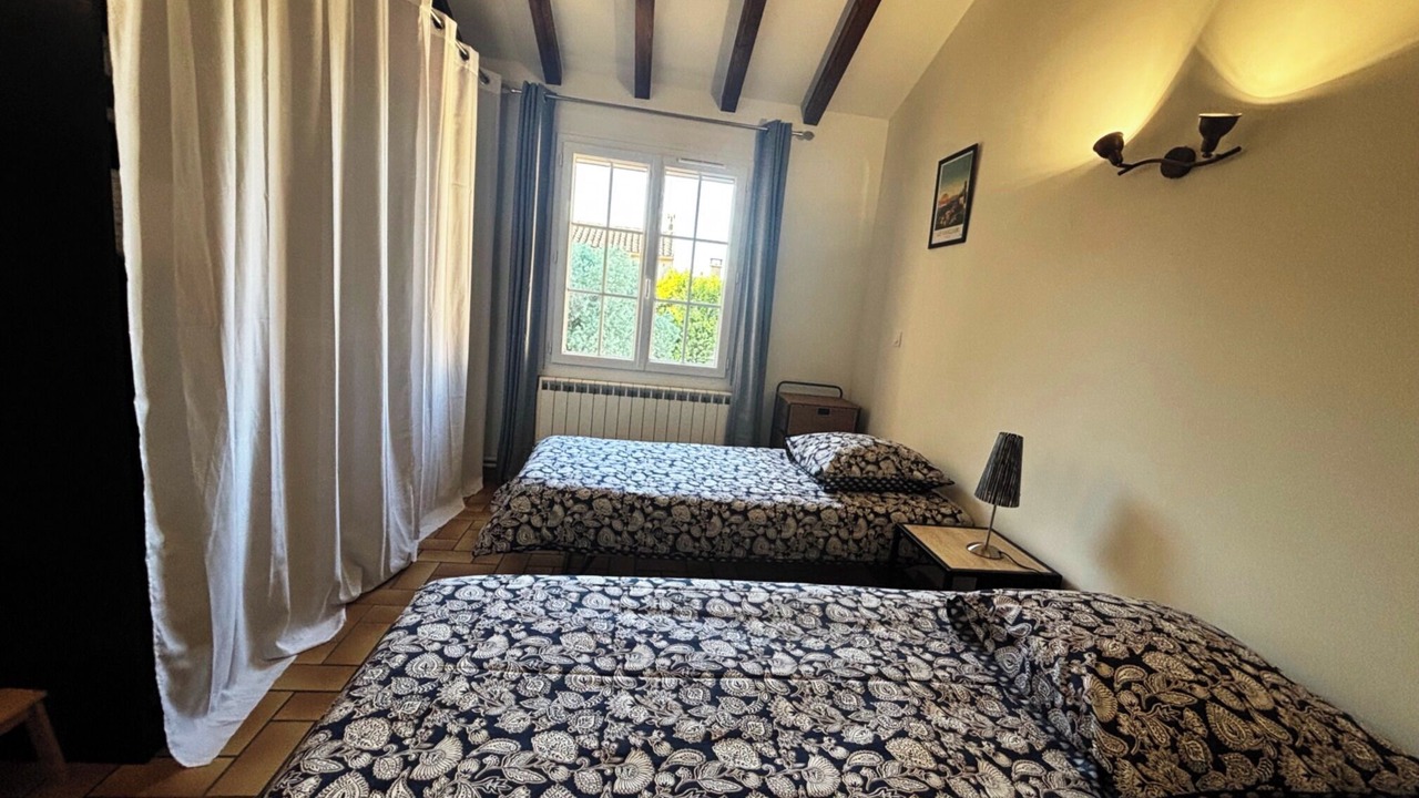 Photo of Bedroom in Camaret-sur-Aigues