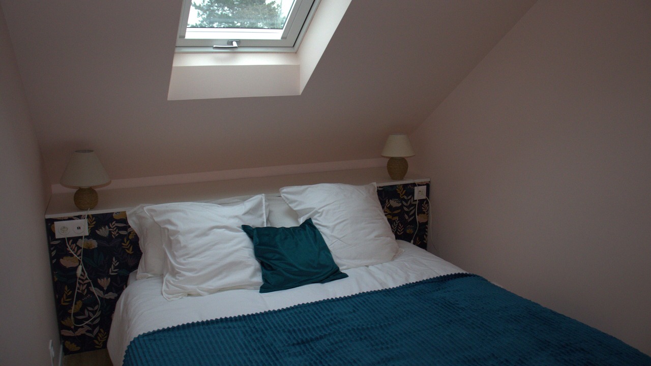 Photo of Bedroom in Eaubonne