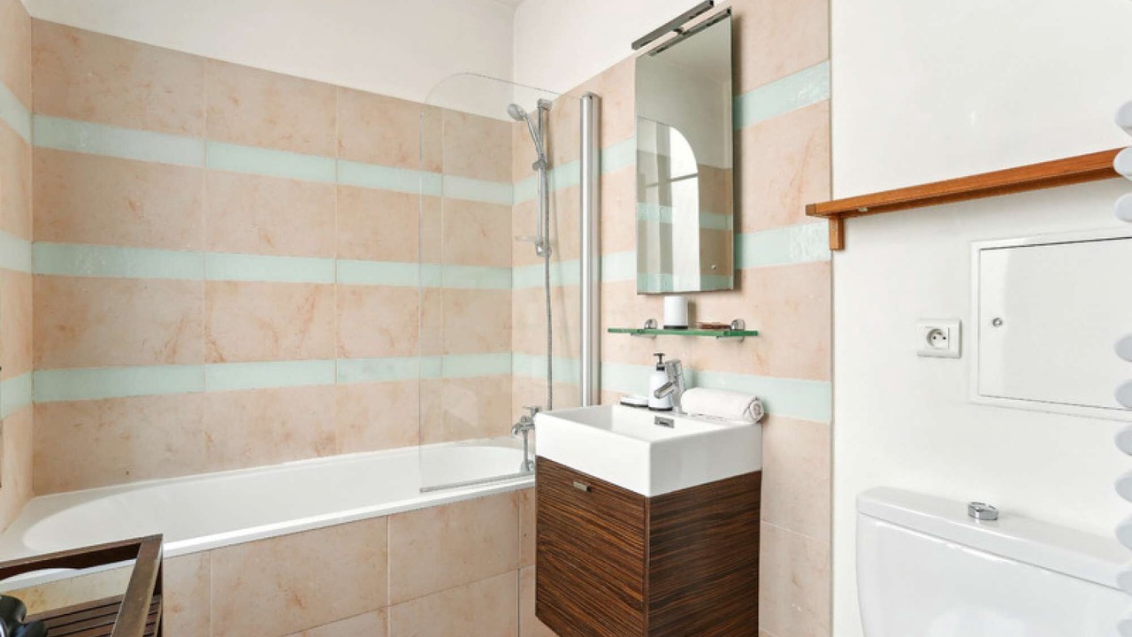 Photo of Bathroom in Parchamp–Albert Kahn