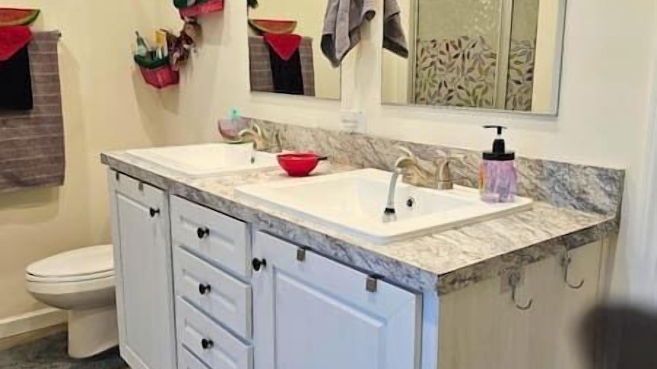 Photo of Bathroom in South Carolina Lakes & Blackwater Rivers