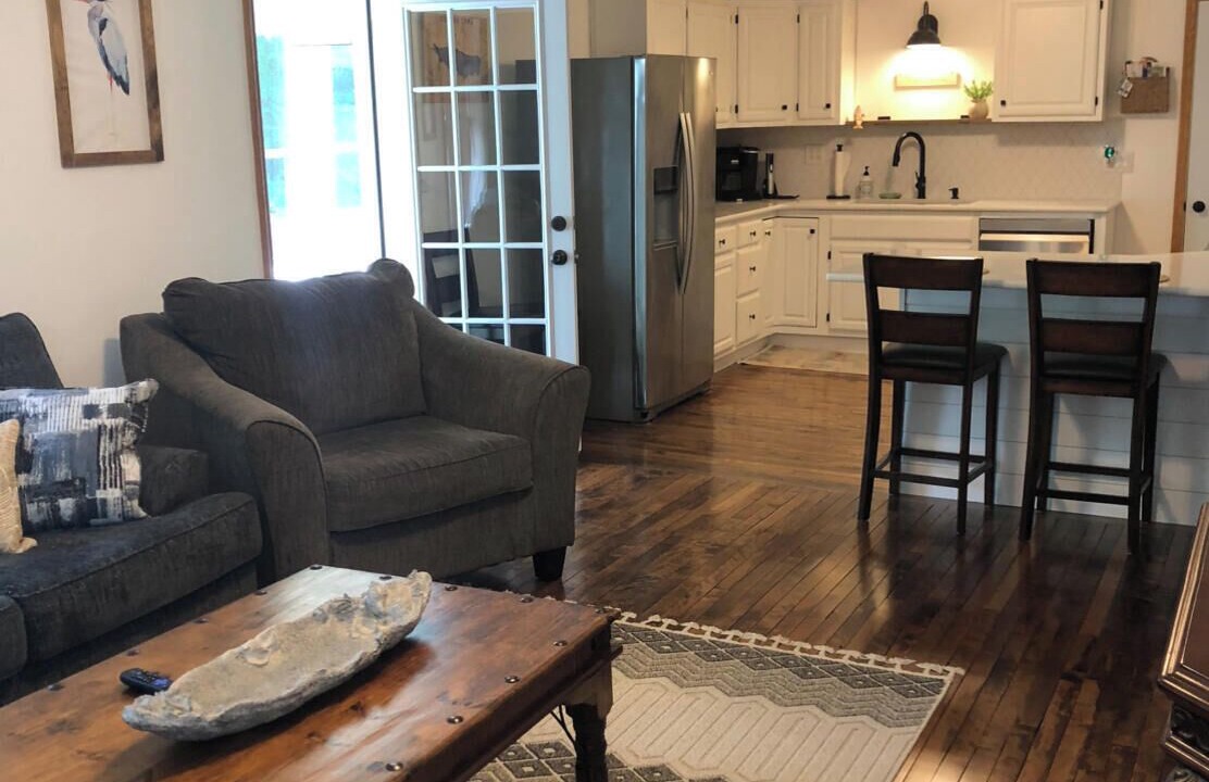 Photo of Livingroom in Blossvale