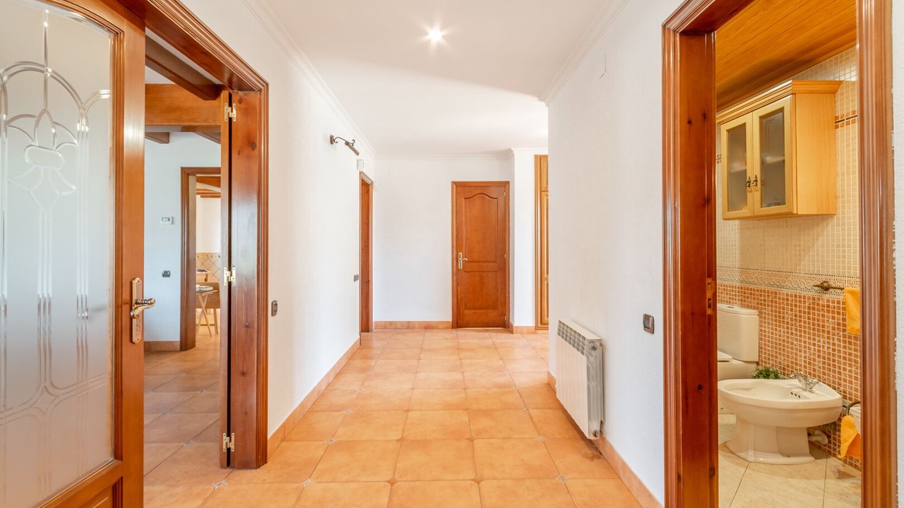 Photo of Bathroom in Vallromanes