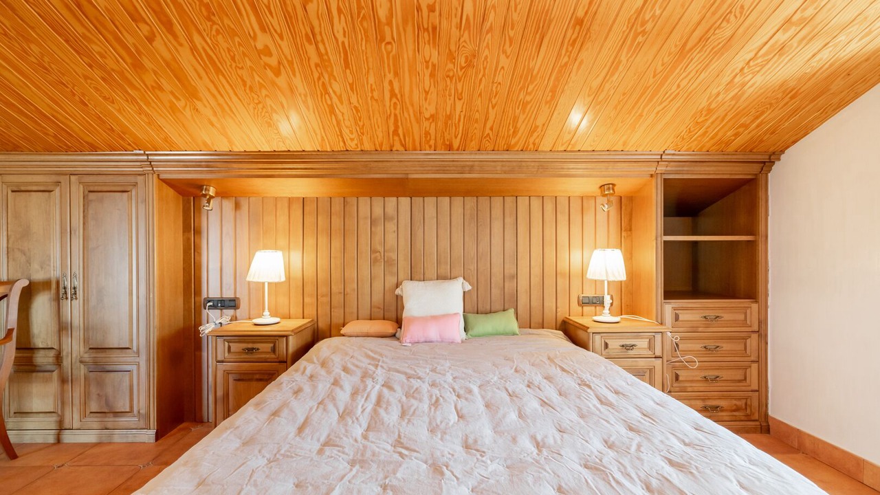 Photo of Bedroom in Vallromanes