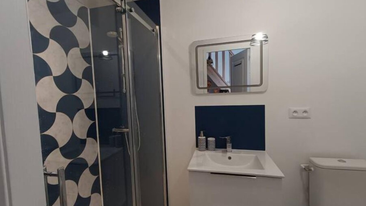 Photo of Bathroom in Dozule