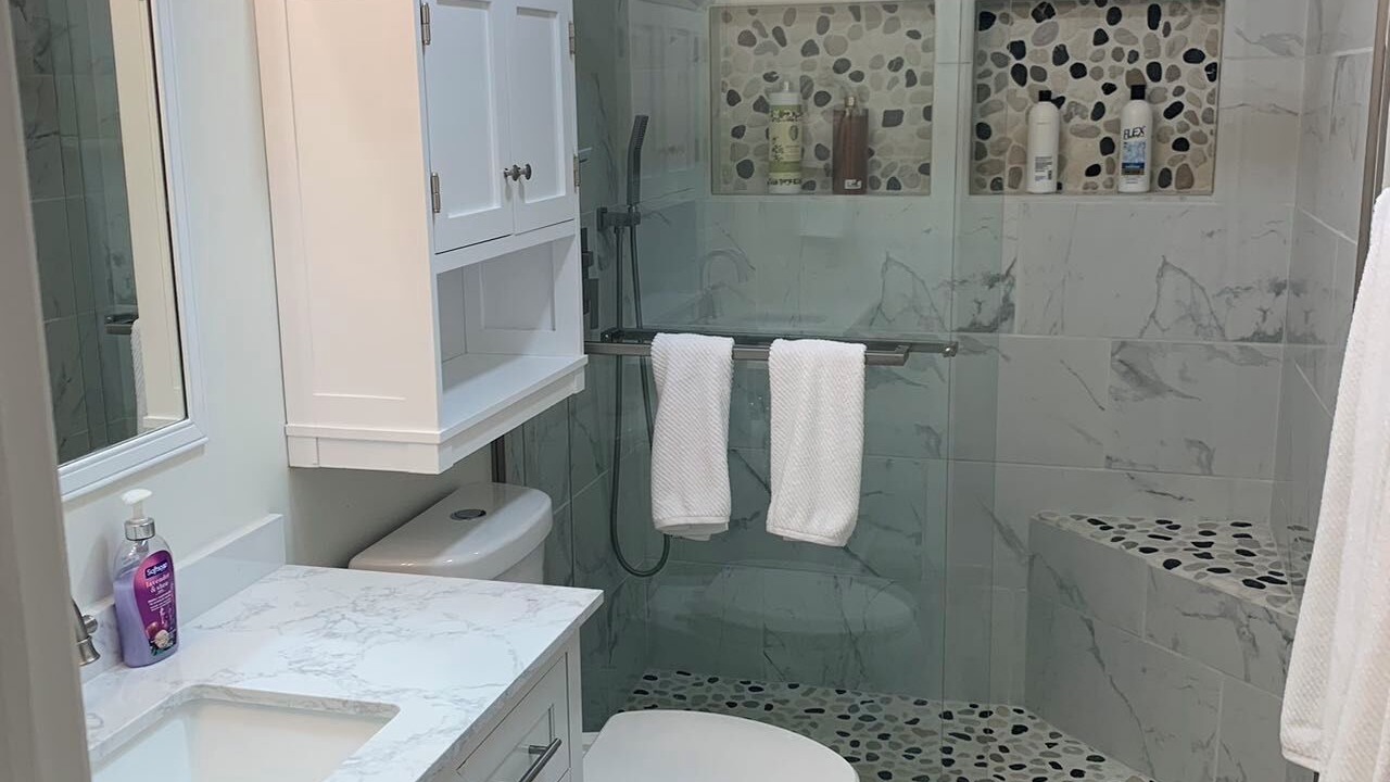 Photo of Bathroom in Elizabethtown