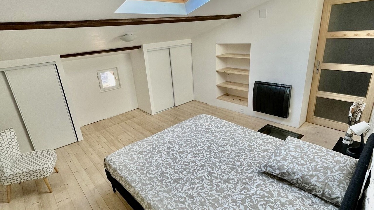 Photo of Bedroom in Alba-la-Romaine