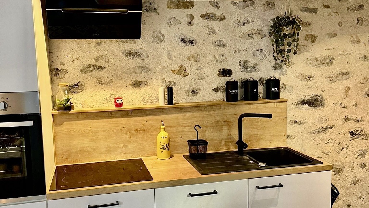 Photo of Kitchen in Alba-la-Romaine