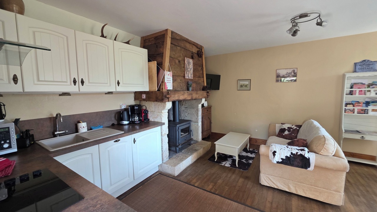 Photo of Livingroom in Frayssinet-le-Gelat