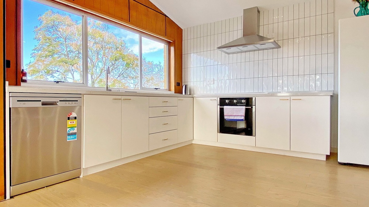 Photo of Kitchen in Otahuhu