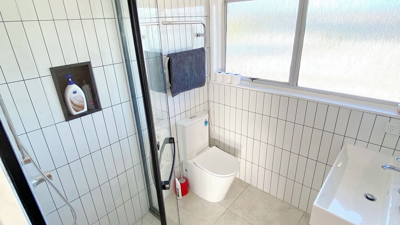 Photo of Bathroom in Otahuhu