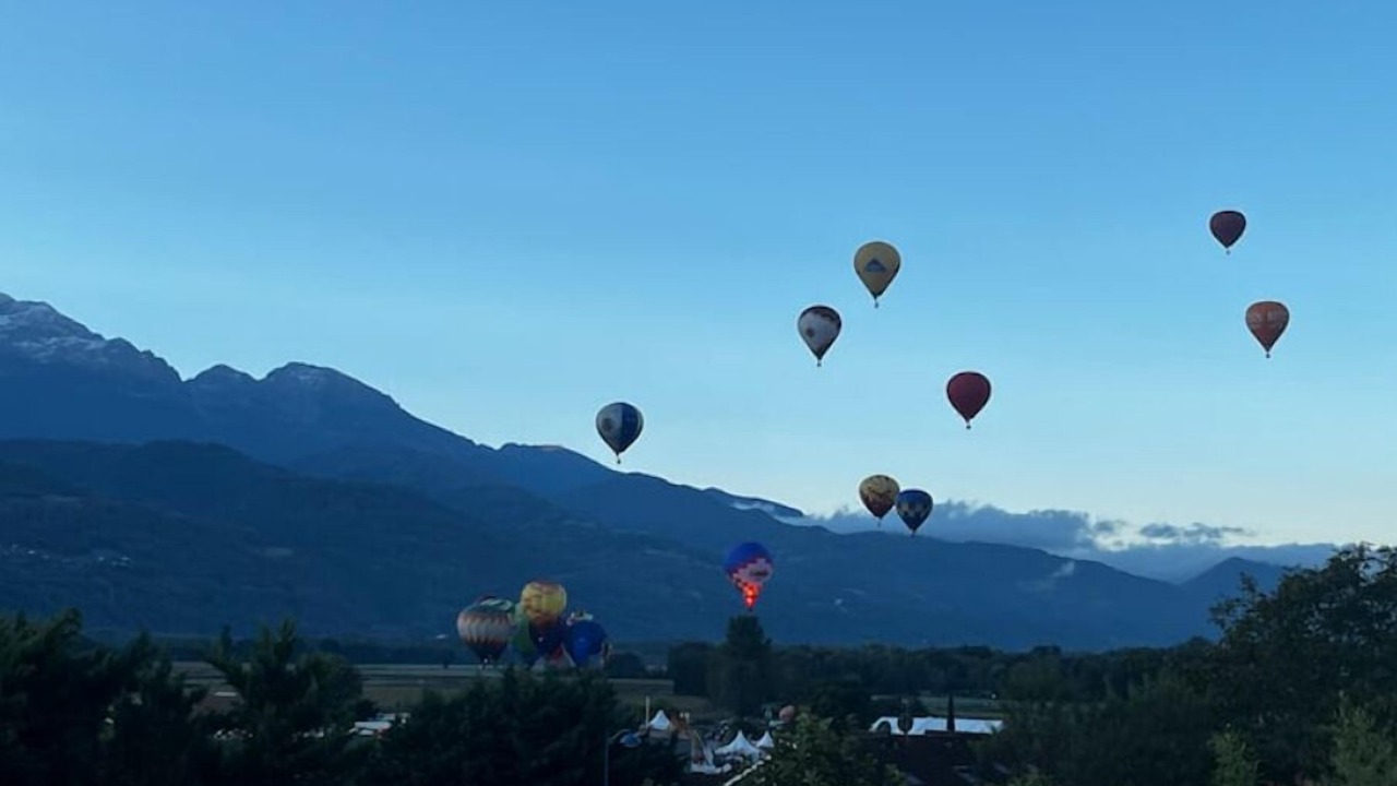 Photo of Others in Lumbin