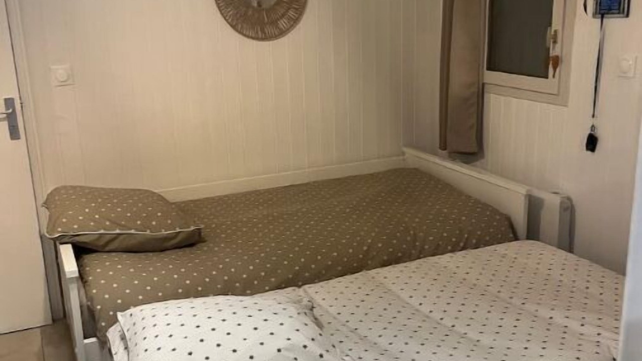 Photo of Bedroom in Lumbin