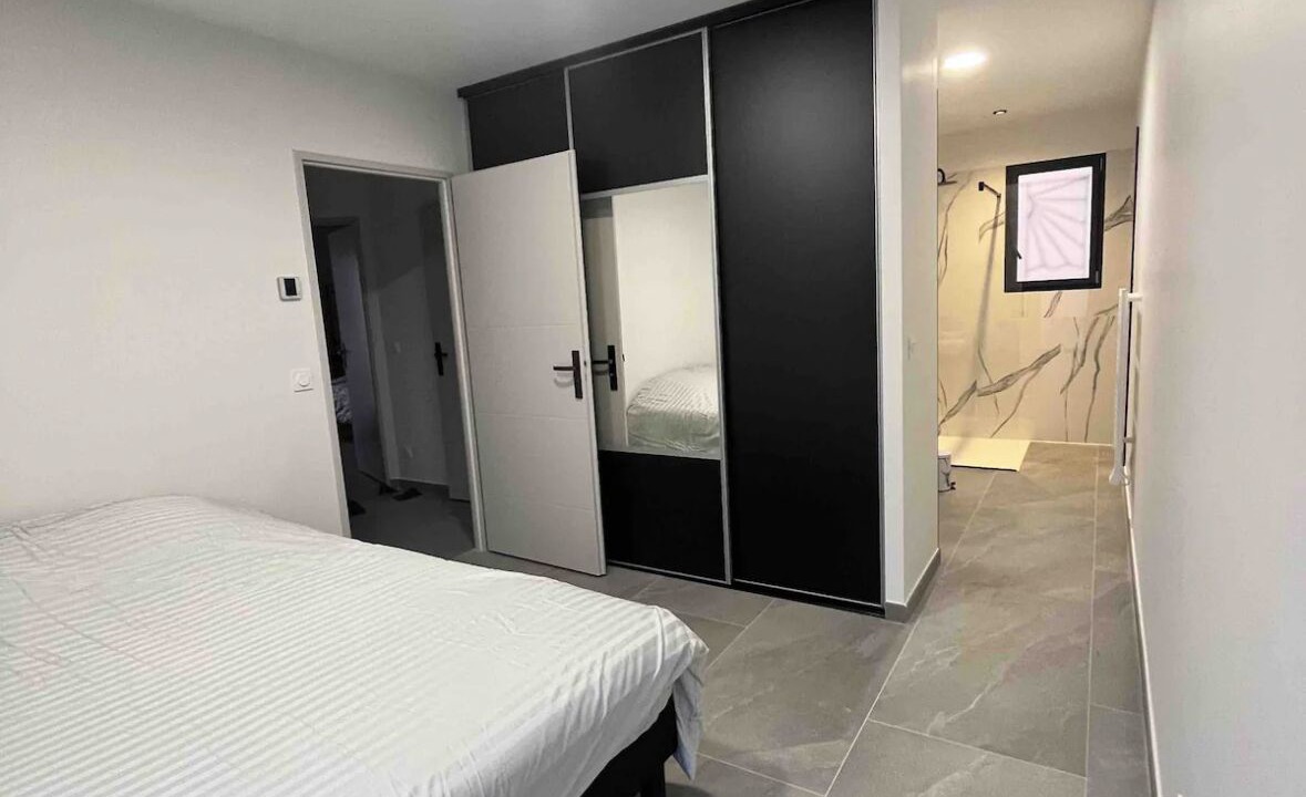 Photo of Bedroom in Vacqueyras