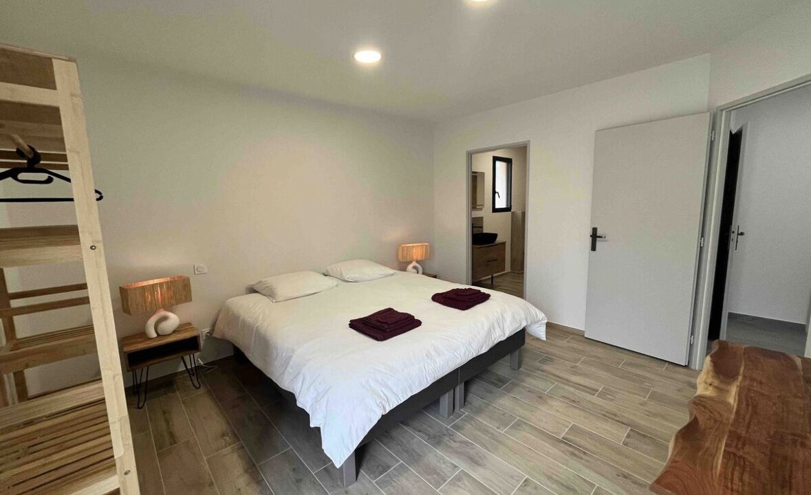 Photo of Bedroom in Vacqueyras