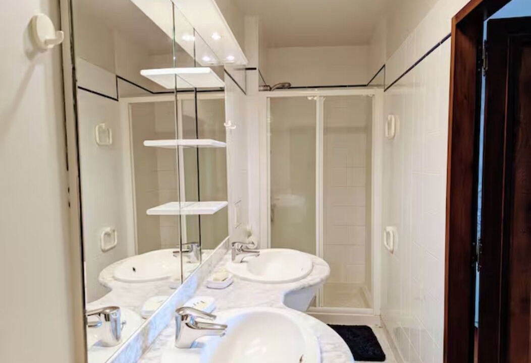 Photo of Bathroom in Rosnay