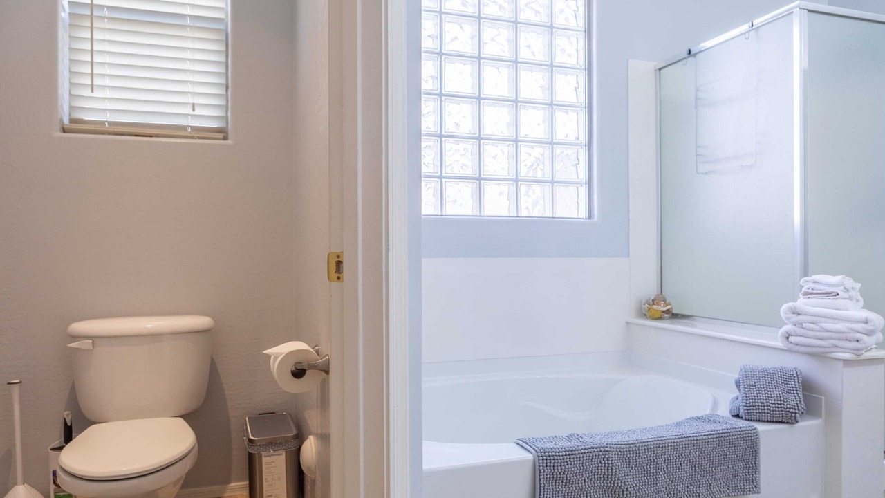 Photo of Bathroom in Bell West Ranch