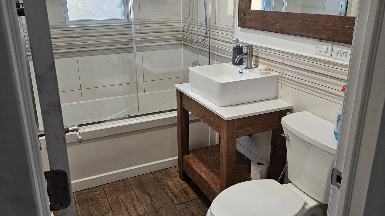 Photo of Bathroom in The Queensway