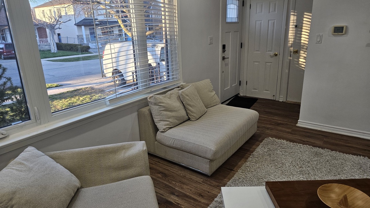 Photo of Livingroom in The Queensway