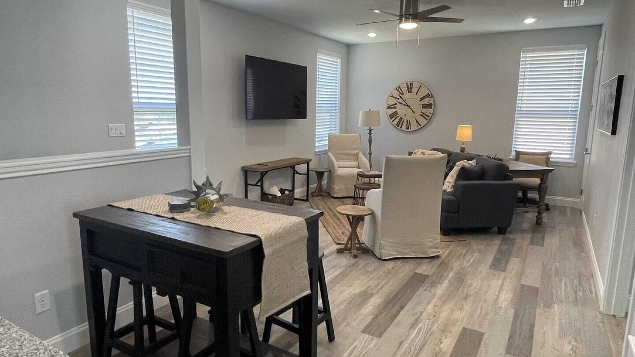 Photo of Livingroom in Stephenville