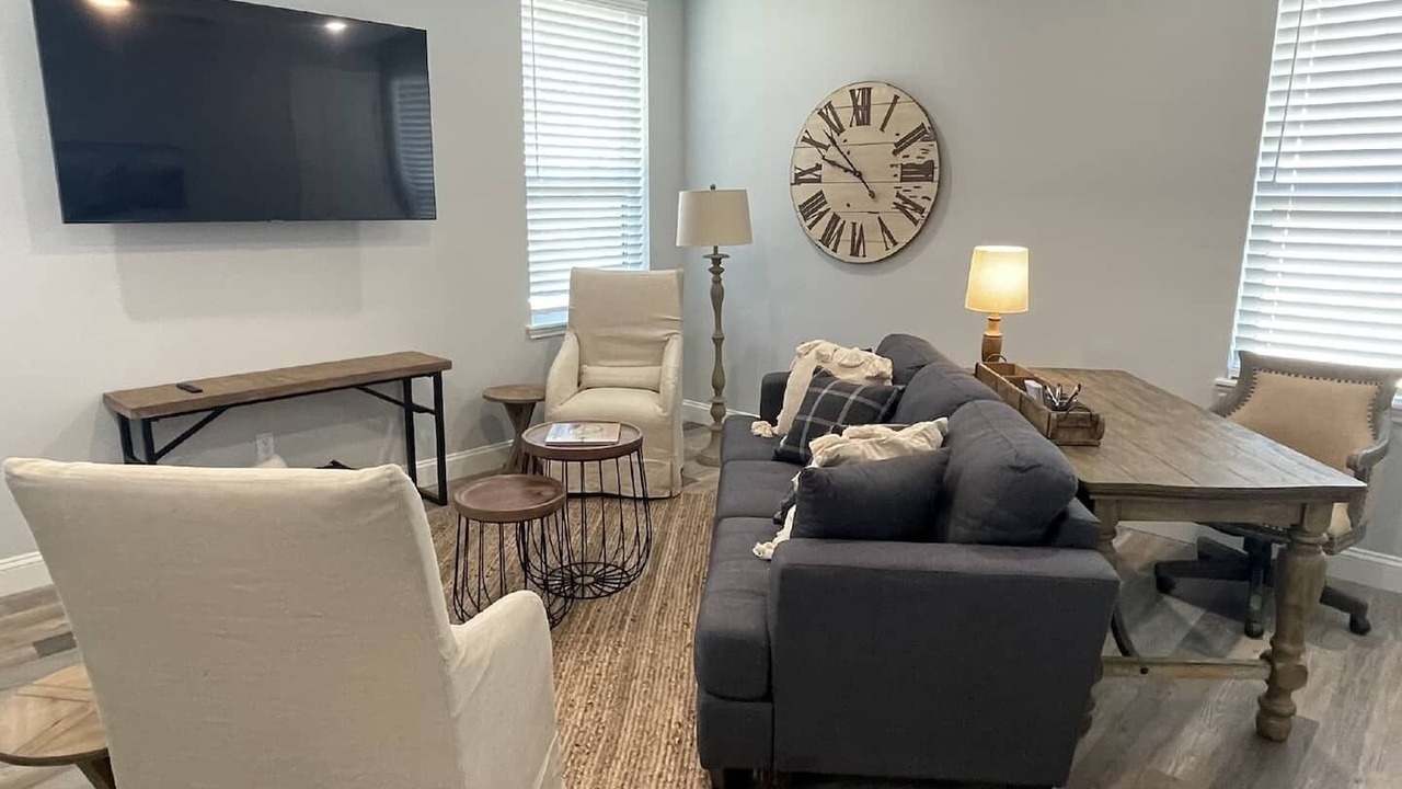 Photo of Livingroom in Stephenville